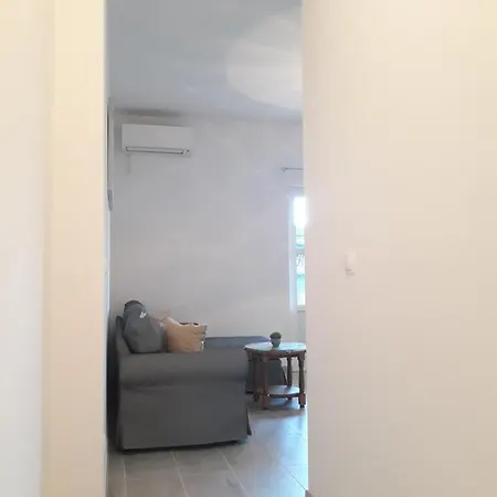 Mika Apartman *