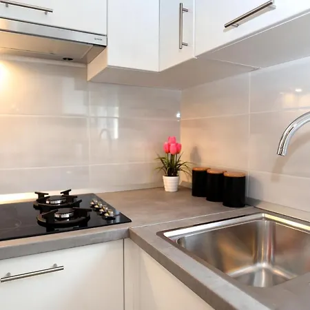 Mika Apartman *