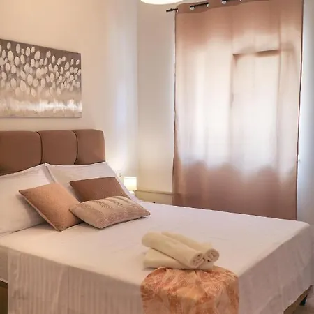 Mika Apartman *